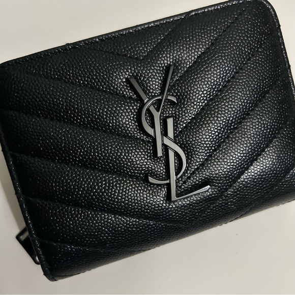 Saint Laurent Quilted Monogram Wallet - Picture 2 of 8